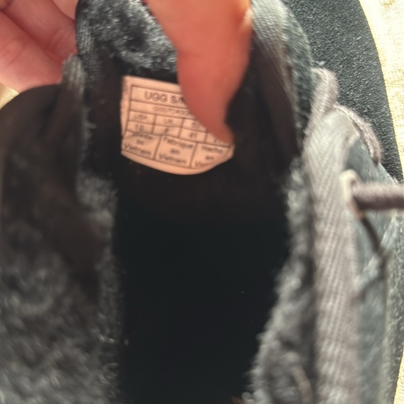 Ugg boots - Picture 5 of 5